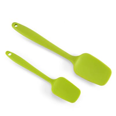 China Sustainable Silicone Green Cake Spoon High Temperature Resistant And Safe for sale