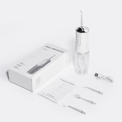 China IPX7 4 Tips 350ml Waterproof Dental Cordless Electric Tooth Water Flosser Portable Waterproof Cleaning for sale