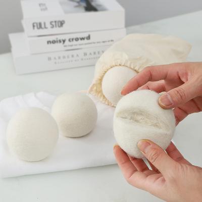 China Cleaning reusable silicone magic laundry ball felt laundry dryer ball magic laundry ball nylon for sale