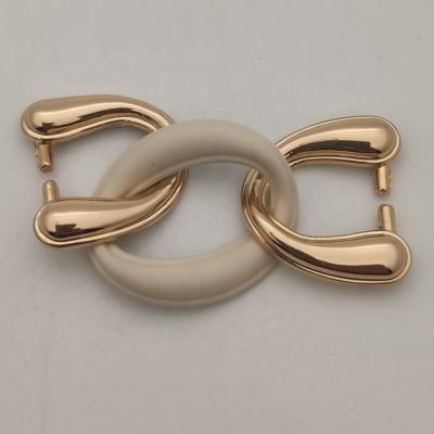 China Zinc popular ally gold and beign color decorative shoe chain buckle for male/female shoes for sale