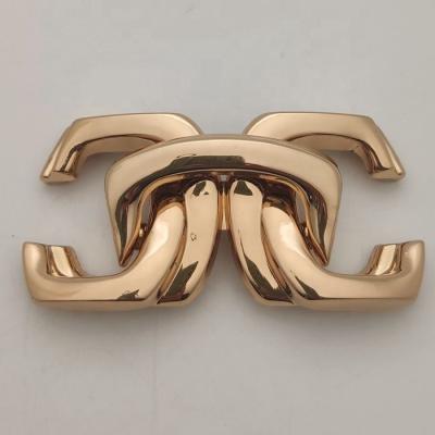 China Zinc Alloy Popular Chain Gold Color Large Decorative Shoe Buckle For Male / Female Shoes for sale