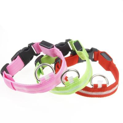 China PUPPY DETACHED Heavy Duty Adjustable Safety Material Pet Dog Leashes For Dog Stay for sale