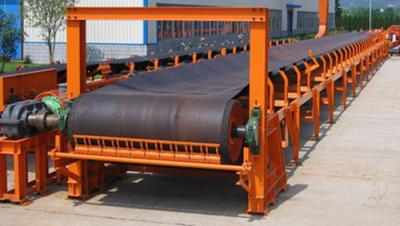 China High Speed Belt Conveyor Rubber Black In Pakistan , Bucket Elevator for sale