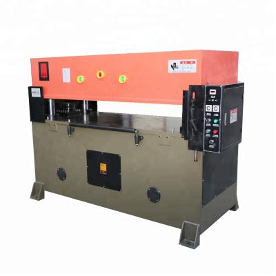 China factory fabric cutting machine for school backpack for sale