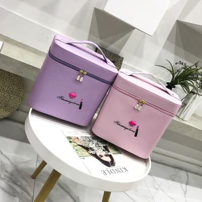 China High quality 2021 summer hot sale cosmetic case bags travel makeup bag for professional for sale