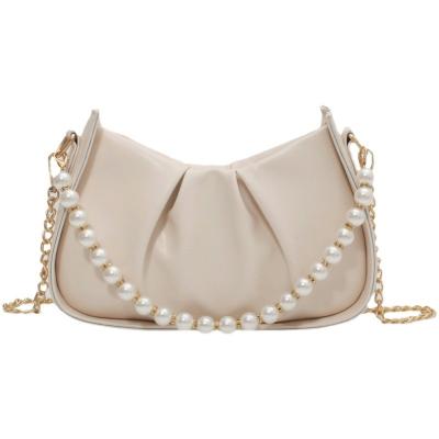 China 2021New Lady Pearl Chain Young Lady Purse Popular Luxury Design Handbags Beautiful for sale