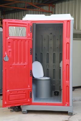 China Cabina de baño portátil de plástico HDPE para baño al aire libre en venta