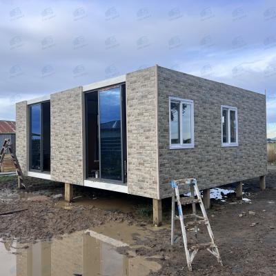 China Casas modulares impermeáveis ao furacão impermeáveis ao som Construção de aço Casa de contêineres Casas pré-fabricadas com revestimento esculpido em metal à venda