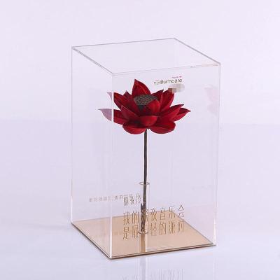 China Luxury acrylic/plexiglass/perspex wedding supplies box decorative corner flower acrylic gift box for sale