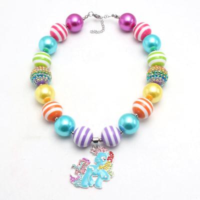 China Cute Fashion Acrylic Pearl Neacklace Diamond Pony Pendant Rainbow Kids Chunky Necklace for sale