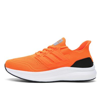 China 2022 Fashion Trend Brand Logo Custom Designer Man Sports Sneakers Men Sneakers Breathable Light Weight Running Shoes For Men for sale