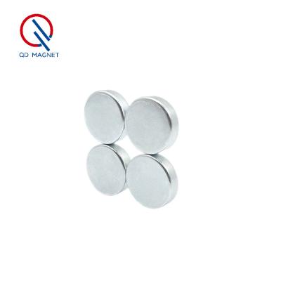 China Custom Industrial Magnet Neodymium N52 Magnets Neodimio Disc 15 x 1 Magnet For Pet Door for sale