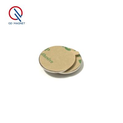 China Industrial strong magnet n35 n52 disc rare earth round magnet with adhesive for sale