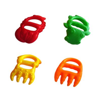 China sand & Water Play Set 4pc Animal Claw Digger Set, Beach Sand Water Toys Play Set for sale