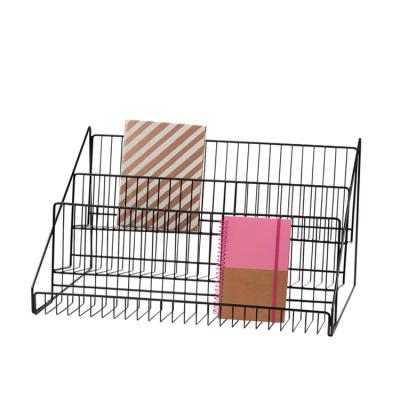 China Portable Grid Wire Mesh Children's Storybook Display Notebook Holder Shelves for sale