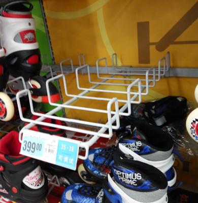 China Display Rack System Metal Wall Mount Hook Display Stand For Roller Running Shoes for sale