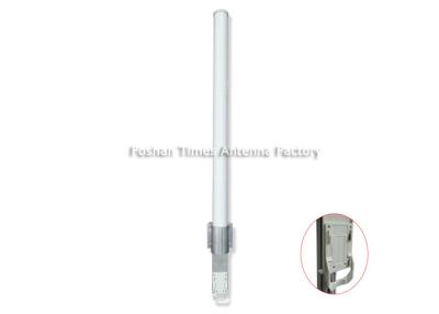 Chine MIMO antenne extérieure omnidirectionnelle de 2,4 gigahertz, double d'antenne de 12dBi Omni Wifi polarisé à vendre