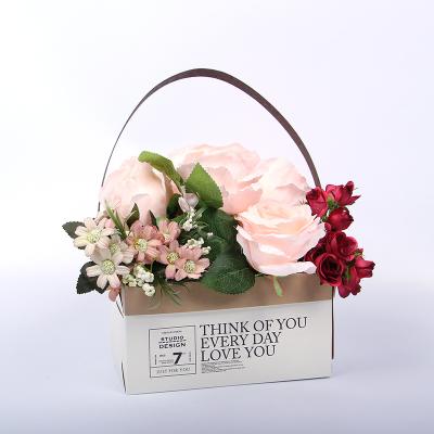 China Recyclable Folding Portable Flower Box, Creative Waterproof Double-Sided Box Layout Paper Flower Bouquet Packaging for sale