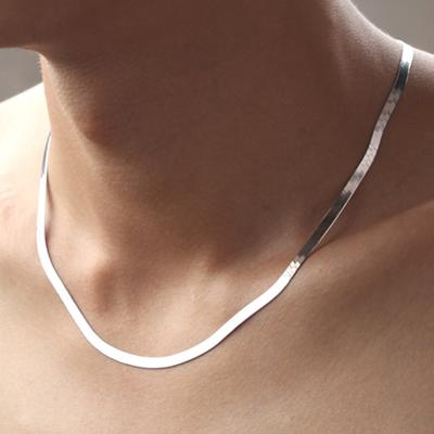 China High Quality Hotsale 2021 925 Silver Snake Chain Necklace 4MM Men And Women Couple Sterling Silver Jewelry Blade Chain for sale