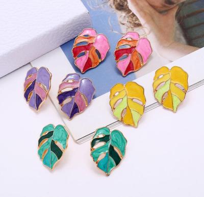 China 2021 High Quality Fashion Colorful Leaf Earrings Pure Metal Gold Plated Stud Earrings Jewelry Women Earrings for sale