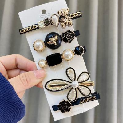 China Sweet Korean version of new retro INS bear simple platypus clip set of 5 piece hair clip pearl hairpin clip women side clip for sale