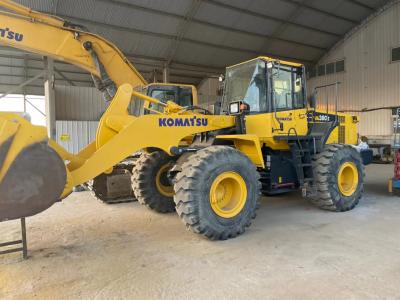 China Alturas de descarga 2900 mm Cargador de ruedas usado KOMATSU380 con fiabilidad comprobada en venta