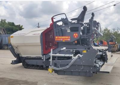 China Crawler DYNAPAC F1800C Gebraucht Asphaltbelaggerät mit 50 kW Motor zu verkaufen