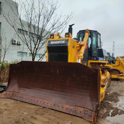 Chine Puissance élevée SHANTUI SD32 Bulldozer à rampe WP12 moteur pour le défrichage des terres à vendre