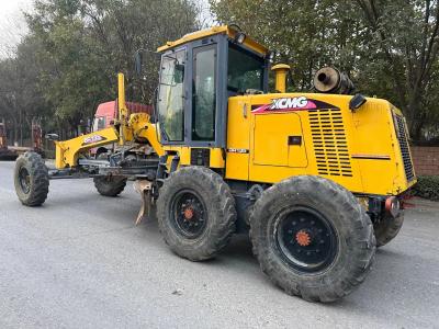 Chine XCMG GR135 Gradiers routiers usagés à vendre haute fiabilité avec puissance 165 chevaux à vendre