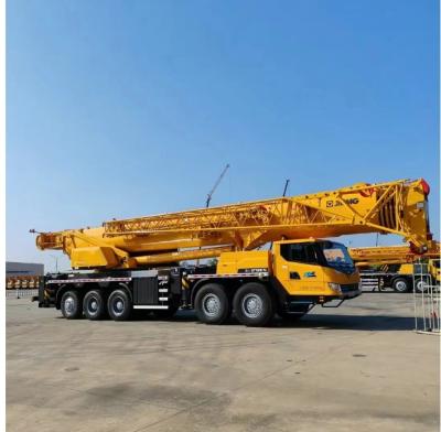 China XCMG QY130K7C Gebraucht Boom Truck Kran 130 Tonnen Hochgeschwindigkeit für stabiles Heben zu verkaufen