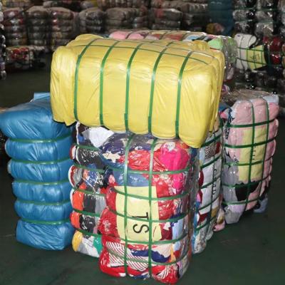 China 100% cotton use clothing bale/used clothing in bales/mixed used clothing bales for sale for sale