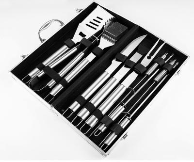 China Lowest Price Adjustable Size 10 Pcs Barbecue Tools With Carry Bag Grilling Accessories for sale