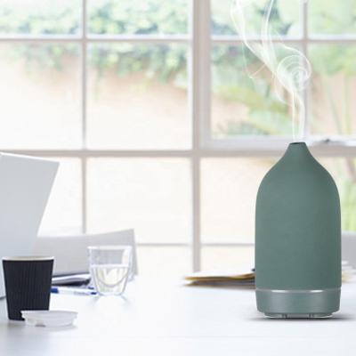 China Stone Outdoor Diffuser Custom Logo Ultrasonic Atomizer Aromatherapy Essential Oil Diffuser With Large Ceramic Ceramic Humidifier for sale