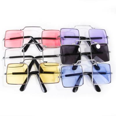 China Stored Dog Metal Glass Cat Photos Funny Props Personality UV Anti Slip Sunglasses Pet Accessories Anti Slip for sale