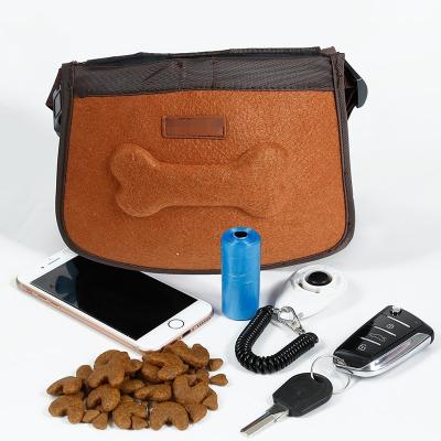 China Sustainable Professional Portable Dog Training Pouch Pet Treat Bag Custom Logo for sale