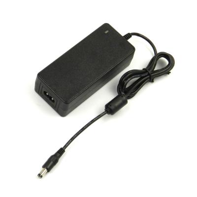 China LED Light Connection Desktop DC Output IEC 62368 24V 1A Power Supply For Head Massage Chair for sale