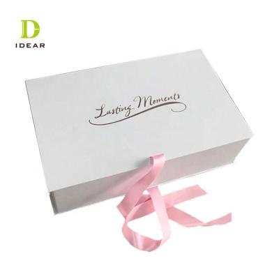 China 13 Years Factory Free Sample Wholesale Custom Logo Label Pink Luxury Gift Foldable Paper Gift Boxes Disposable With Handle for sale