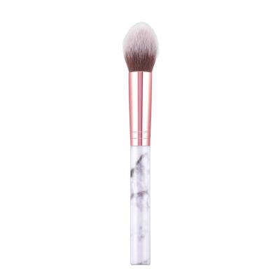 China Makes Apply Makeup Amazon Hot Selling High Quality Customized Eyeshadow Brush Flat Brush Powder Base Fan Cosmetic Brush for sale