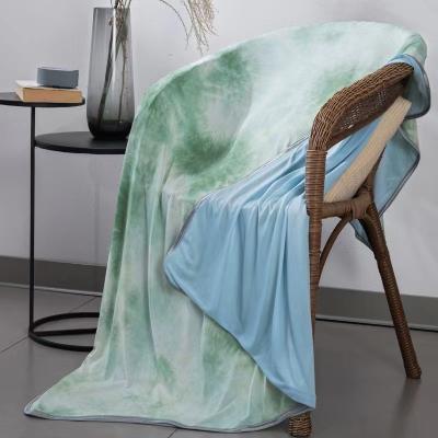 China Customized Wholesale Soft Q-Max Cooling Knotted Dyed Knitted Blankets Single Summer Throw 0.4 for sale