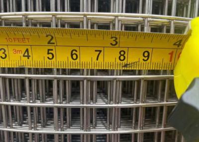 China Dipped Iron Rabbit Cage Stainless Steel Welded Wire Mesh Panel 2x4 3x3 5x5 for sale