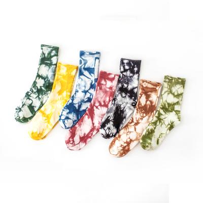 China New Fashion Antibacterial Tie Dye Men Women Crew Cotton Socks OEM Custom Colored Wholesale Tie Dye Socks for sale