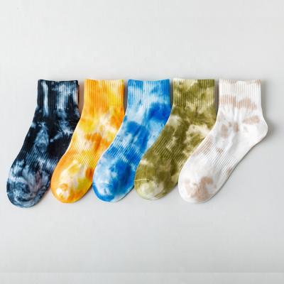 China 2021 new antibacterial spring bond dyed socks tube cotton medium street trend breathable socks wholesale for sale