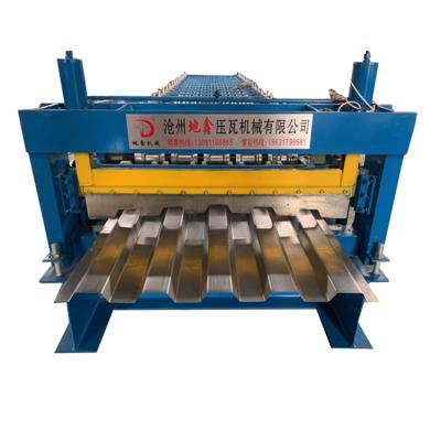 China Construction Panel Colored Steel Plate Container Panel Car Panel Roll Forming Machine for sale