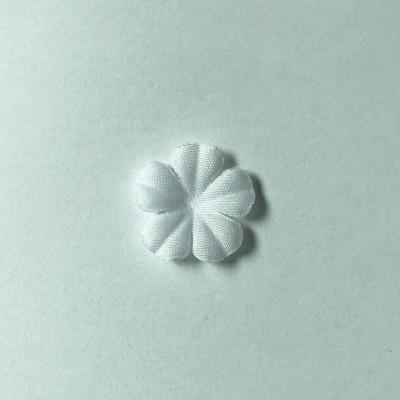 China Garment/Hair Clip/Polyester Fabric Flower Petal Promotion 2.5cm DIY White100% Bag for sale