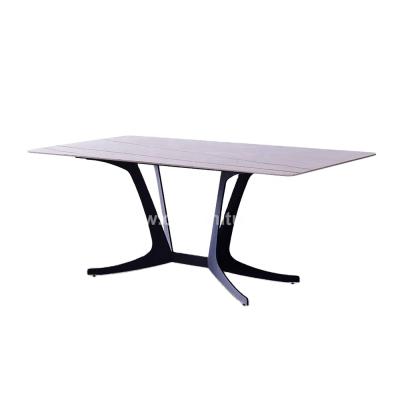 China 2020 hot sale home stable latest design luxury dining table wholesale with metal frame for sale