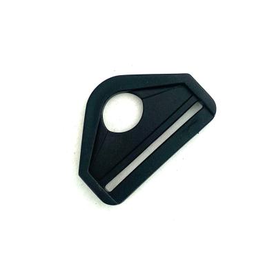 China Low Price Eco-Friendly High Quality Single Plastic D-Ring Clip Durable Buckle For Bag Accessories for sale