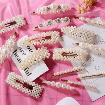 China Romantic.Stylish. 2021 Rich New Product Korean Hair Clip For Girls Fashion Style Hair Pins Bead Women Hair Accessories Vemdor for sale