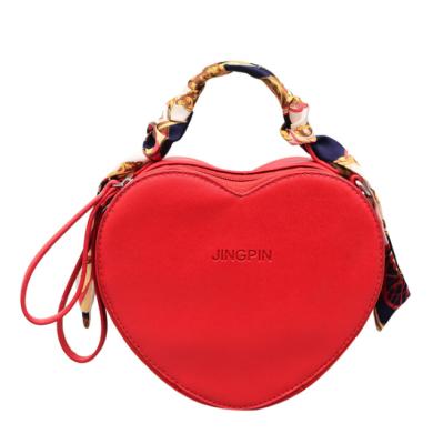 China 2019 fashion women's heart shape exquisite PU leather handbag shoulder bag silk top shoulder bag for sale