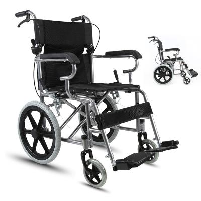 China Manufacturers wholesale foldable and lightweight folding portable wheelchair for the elderly for sale