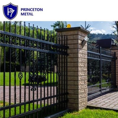 China Easily Assembled Customized Galvanized Steel Construction Site Fence for sale